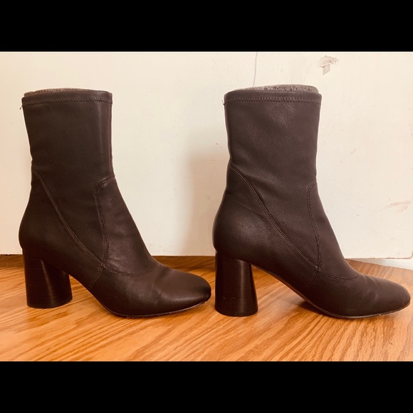 Leather Heeled Minimalist Boots by Donald/Pliner - Picture 4 of 12